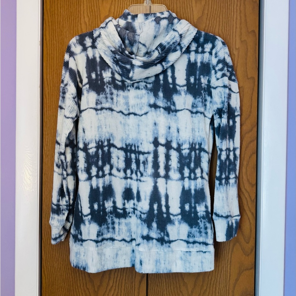 Like New French Laundry Navy Blue Tie Dye Pullover Hooded Sweater Size Small - Picture 3 of 6
